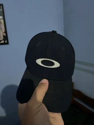 Boné Oakley Tincan Original Semi novo 