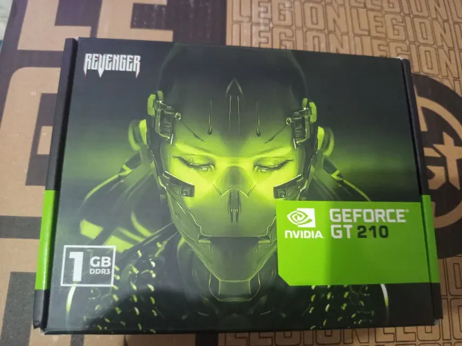 Vendo uma placa de vídeo NVIDIA GT210 1gb DDR3