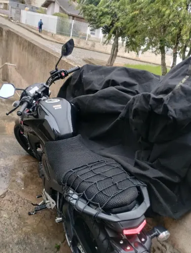YAMAHA - FZ15 - 2023 com apenas 37 km (praticamente zero km)!!!