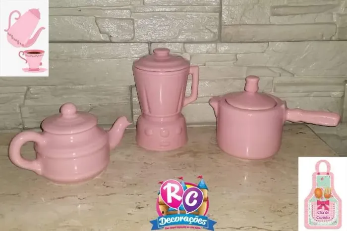 Jogo de porcelana, para enfeite.