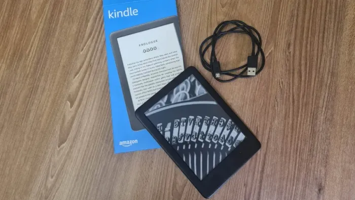 Vendo Kindle Amazon. Ótimo estado!