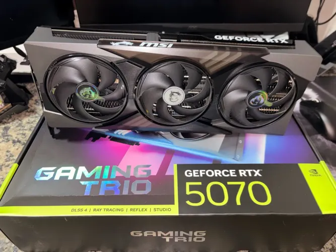RTX 5070 Gaming Trio