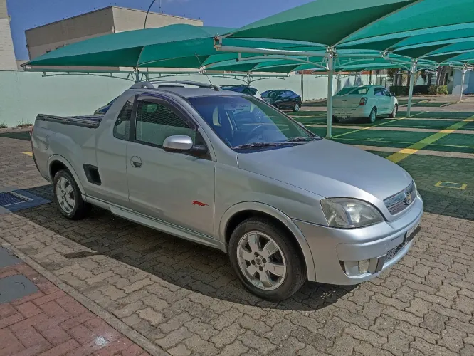 Chevrolet Montana Sport 1.4 Econoflex 8V 2P 2010