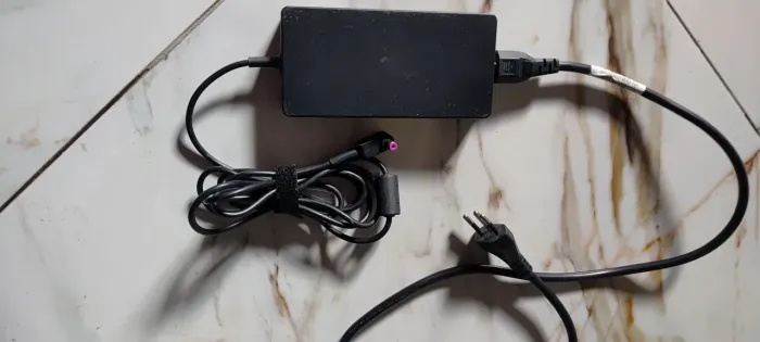 Fote carregador ACER 135.0W