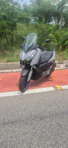Xmax 250 com procedência