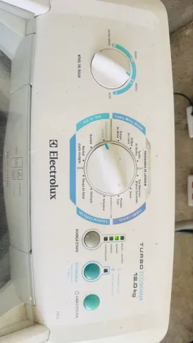 Máquina de lavar Electrolux 12kg turbo econômica