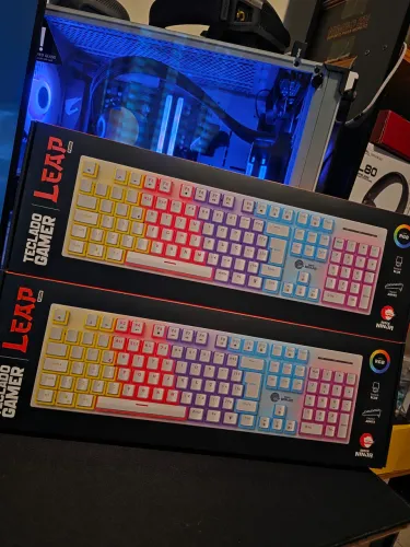 Teclado Mecânico Gamer Ninja Leap Pudim White - Switch Blue Rainbow ABNT2