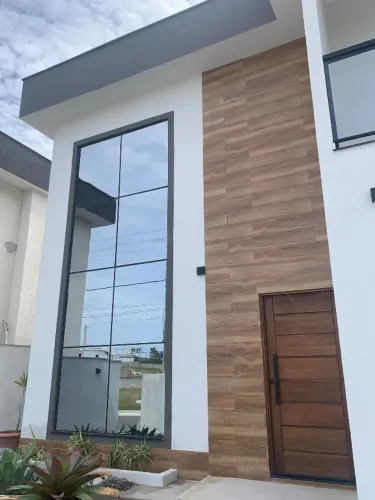 Vendo imóvel Condomínio Viverde 2 . São Pedro da Aldeia . 3 quartos.