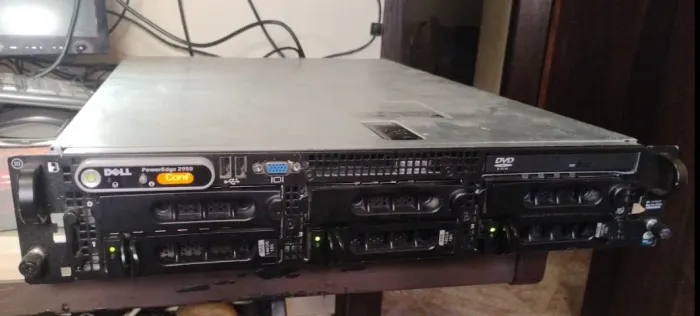 Servidor Dell PowerEdge 2950