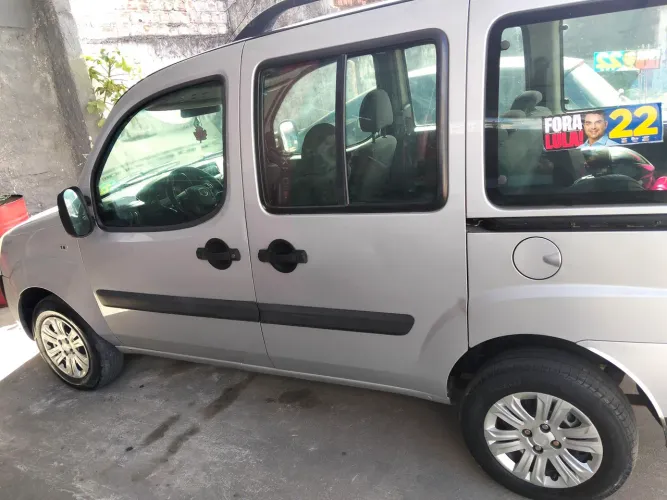 Fiat Doblo Essence 1.8 Flex 16V 5P 2014