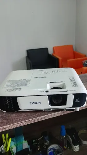 Projetor Epson PowerLite S41+