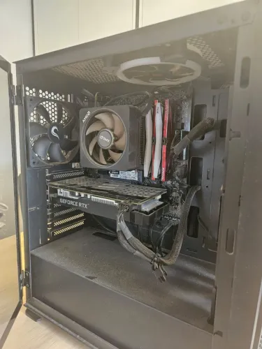 PC Gamer Ryzen 7 + RTX 2060 + 32GB RAM