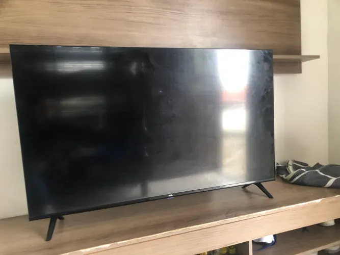 Vendo tv 43 polegadas smart 