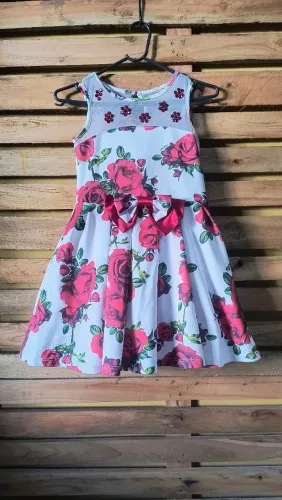Vestido de festa infantil