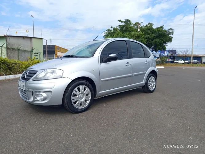 Citroen C3 Exclusive 1.4 Flex 8V 5P 2011