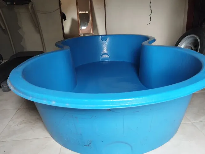 Piscina semi nova mil litros