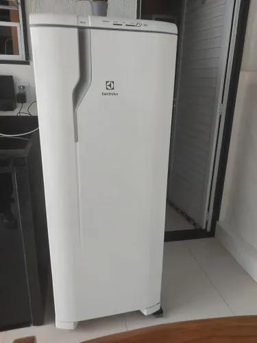 Refrigerador Electrolux RE31