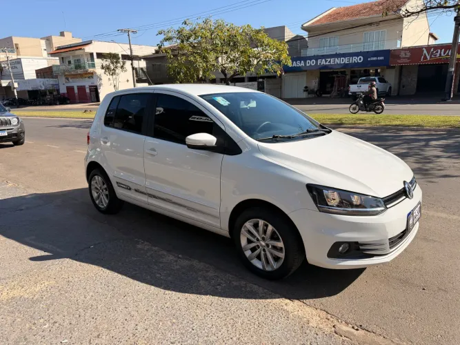 Volkswagen Fox Connect I Motion 1.6 Flex 8V 5P 2019
