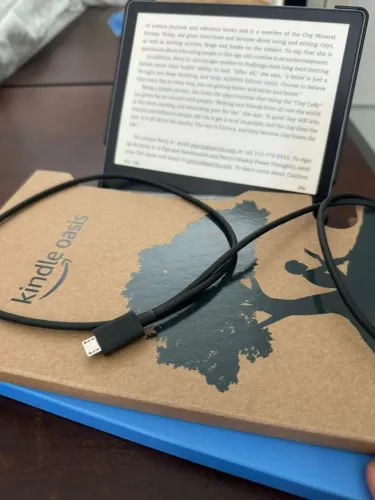 kindle oasis 10ª geração impecável + capa inclusa!