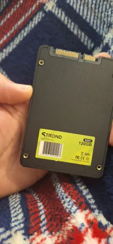 SSD STROND 120 GB