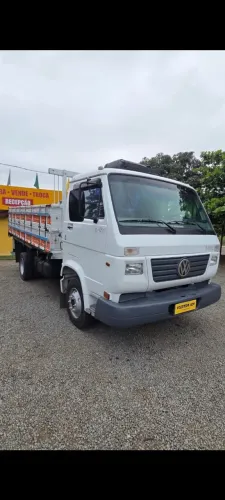 VW 8-150 2001 Carroceria Alta