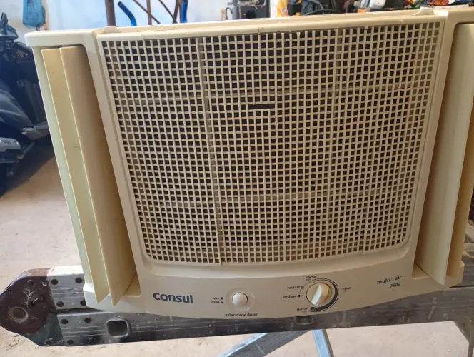 Ar condicionado de janela Consul funcionando perfeitamente 