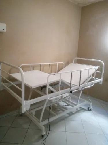 Cama hospitalar elétrica 