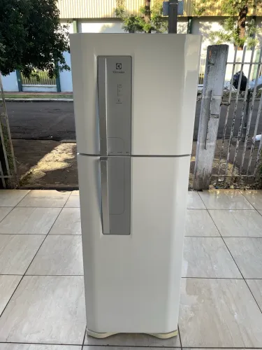 Geladeira Electrolux Duplex 382 Litros ( Frost Free )