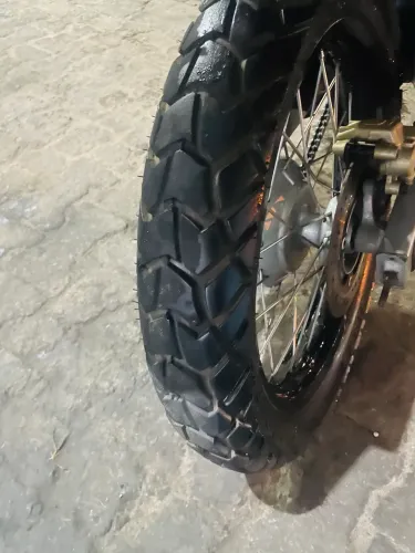 Vendo essa linda xre 300 toda conservada tem que troca o painel está queimado