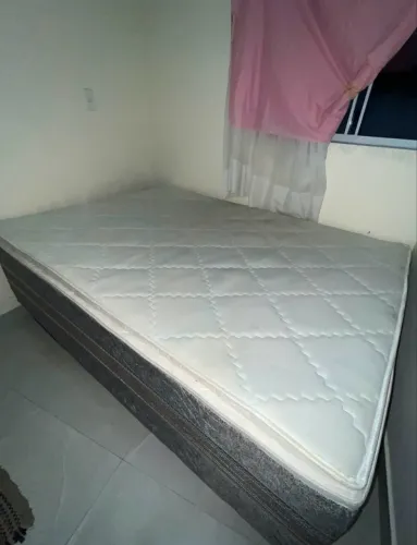 CAMA BOX CASAL CONJUGADA - R$800,00 - EXCELENTE ESTADO
