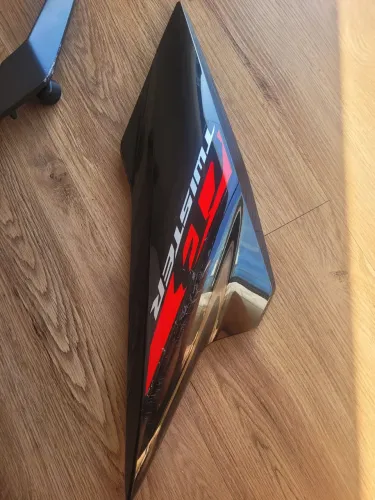 Vendo peças de moto CB Twister 500
