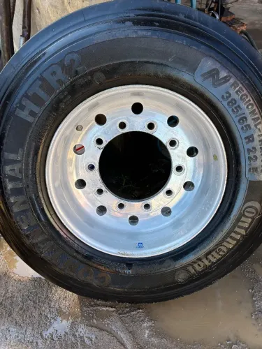 Pneu 385-65R22.5