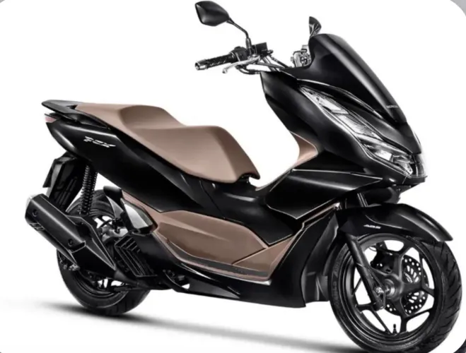 Honda PCX 160 DLX nova