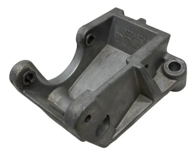 Suporte Bomba De Direcao Omega 3.6 V6 Fittipaldi 2011