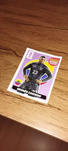 Figurinha Extra Sticker Legend Moisés Caicedo Purple Roxo Copa 2026 Panini Original