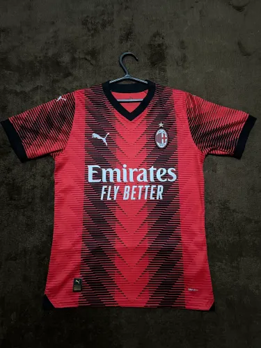 Camisa Milan 2023/24 - Tamanho P