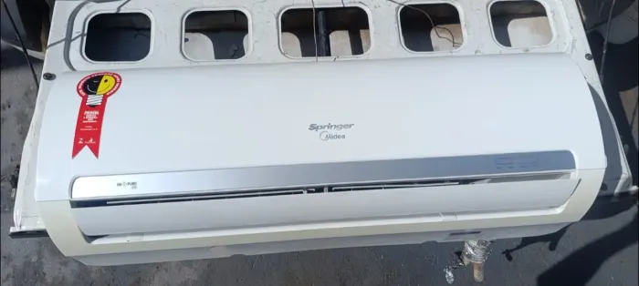 Ar Springer Midea 12k