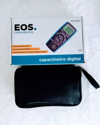 Capacímetro Digital EOS