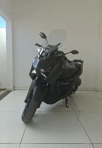 1074 KM - YAMAHA XMAX 300 - QUITADA E EMPLACADA 2026 - SÓ TRANSFERIR - ACEITAMOS CARTÕES