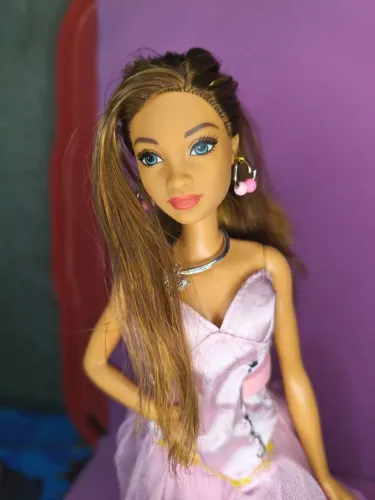 Boneca Amiga da Barbie do Condomínio de Gatinhos