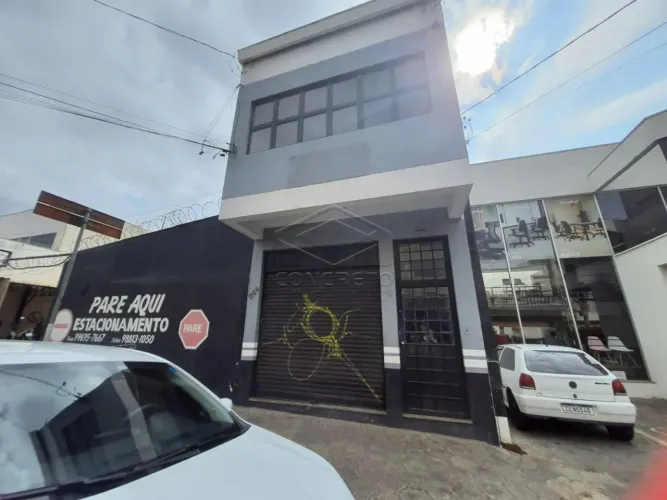 Salão comercial na R. Araujo Leite no Centro - Bauru/SP
