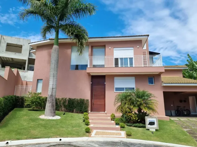 Casa sobrado à venda no condomínio Valville 1 em Alphaville em Santana de Parnaíba - SP