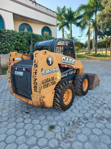 Máquina Mini Carregadeira 