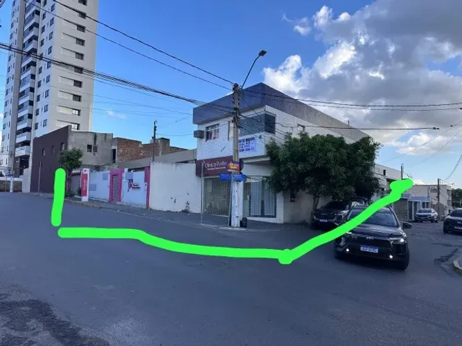  Venda Caruaru Local  em av. movimentada Serv. para comércio 435 m2.