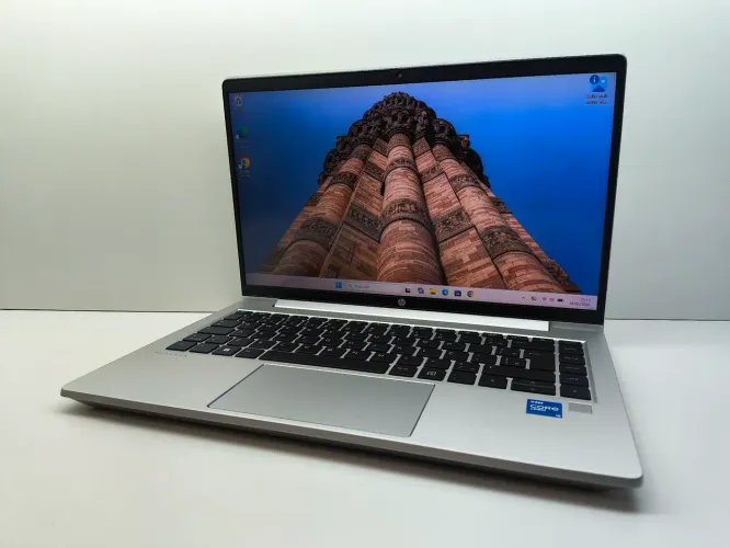 Notebook Hp Core i5 vPro 11ª Geração 8GB 256GB SSD NVMe Iris Xe Tela IPS