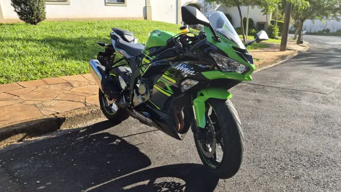 ## ? Kawasaki Ninja ZX-6R 2020 | Único Dono - Impecável (Sem Detalhes)