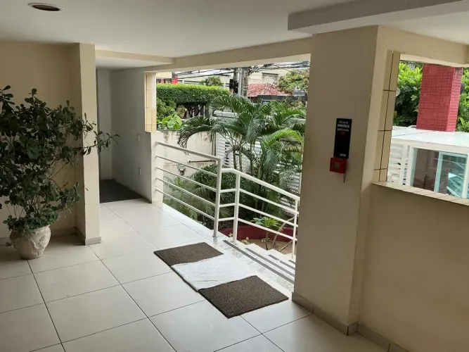 Imóvel para venda possui 112 metros quadrados com 3 quartos em Ponta Verde - Maceió - AL
