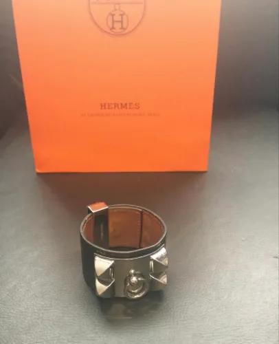 Bracelete Hermès Collier de Chien Preto - Ferragens Prata.