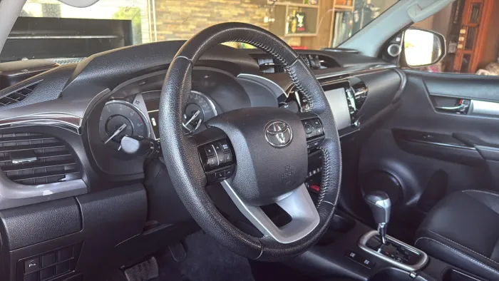 Toyota Hilux CD SRX 4X4 2.8 TDI 16V Diesel Aut. 2021