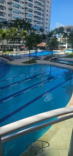 Excelente apto de 3 qtos sendo 1 suíte com 93m2 de no Cond. Resort Bora Bora na Barra Olím